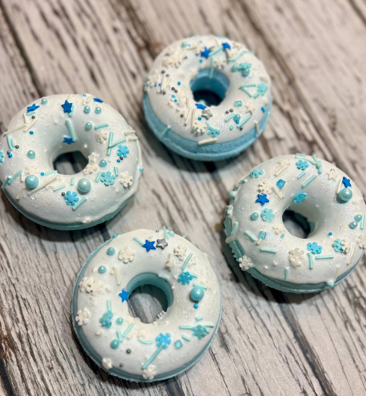 Fizzy Bubble Bar Donut (Winter Berry)