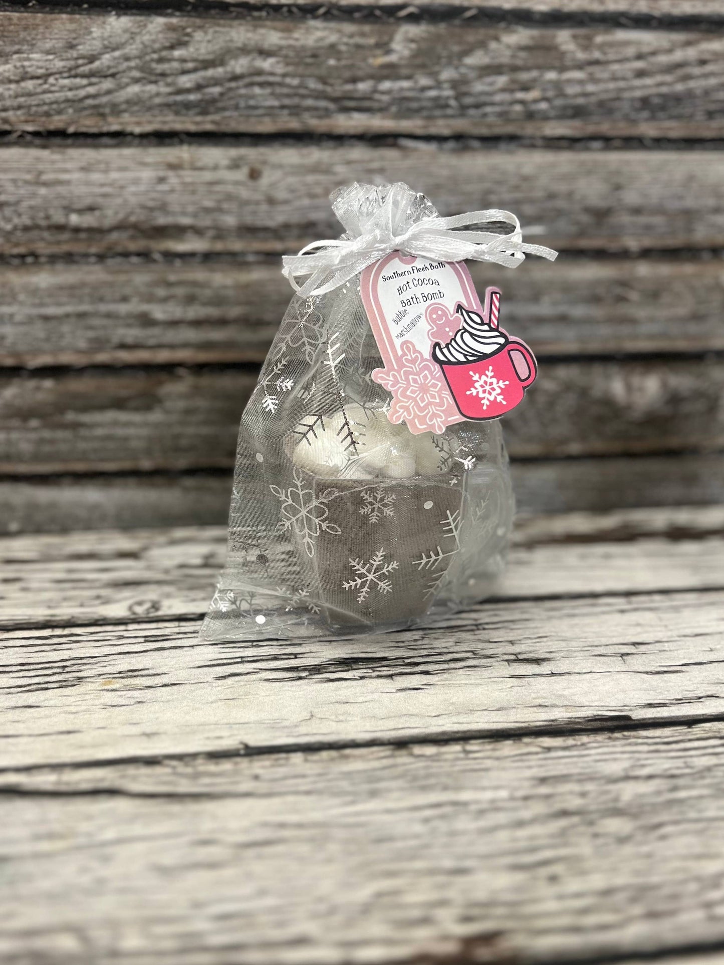 Hot Cocoa Bath Bomb with Bubble Marshmallows
