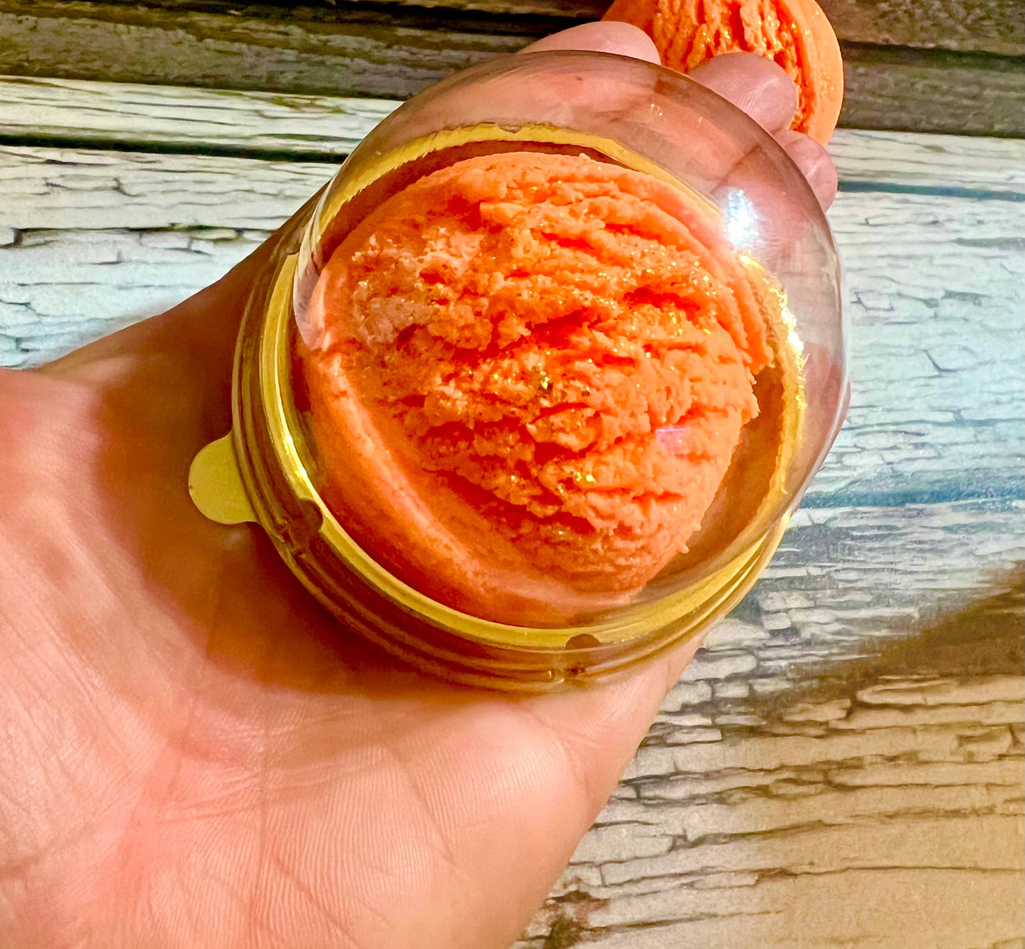 Large Bubble Pumpkin Spice Scoop