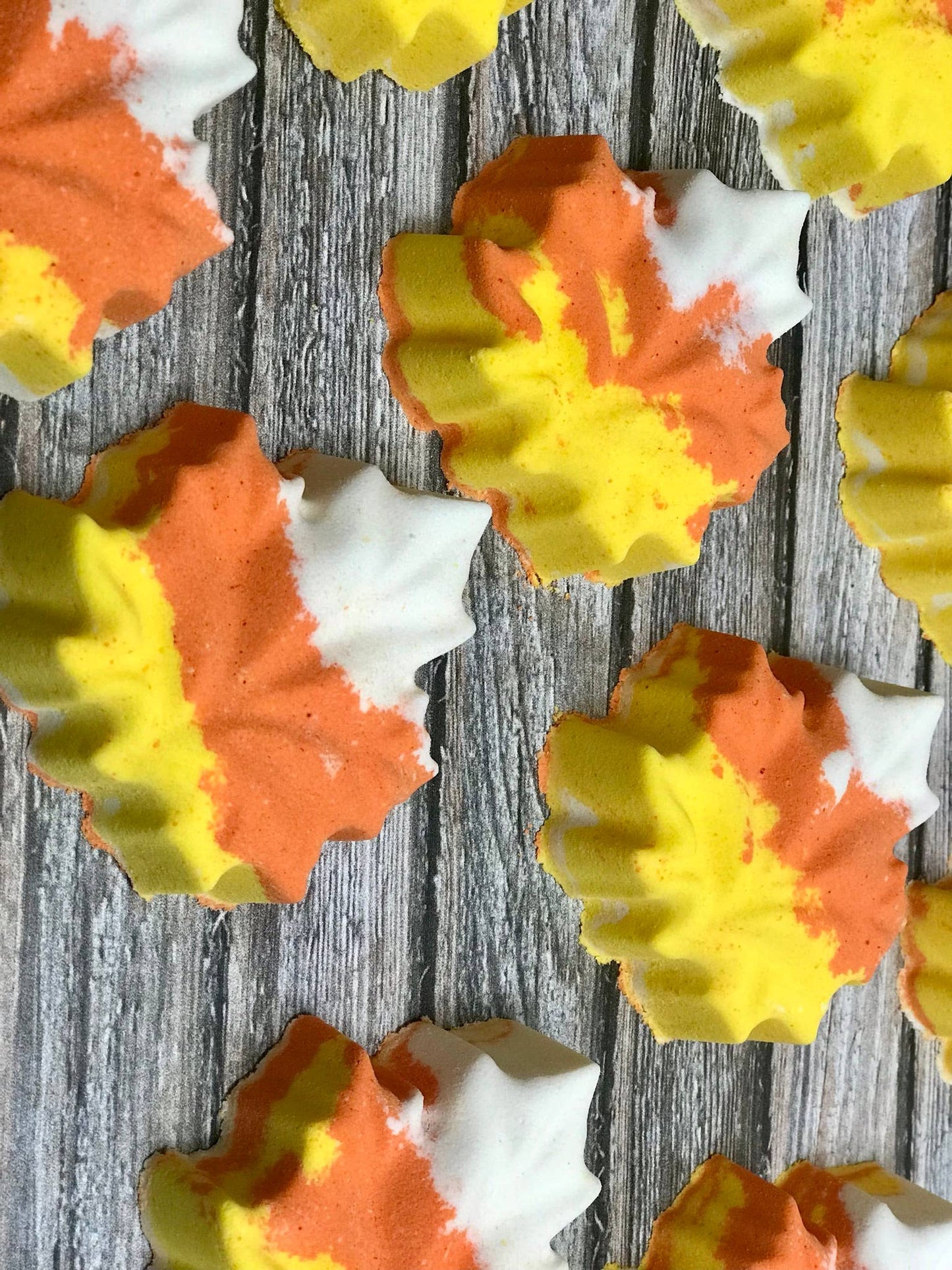 Candy korn Leaf Bath Bomb