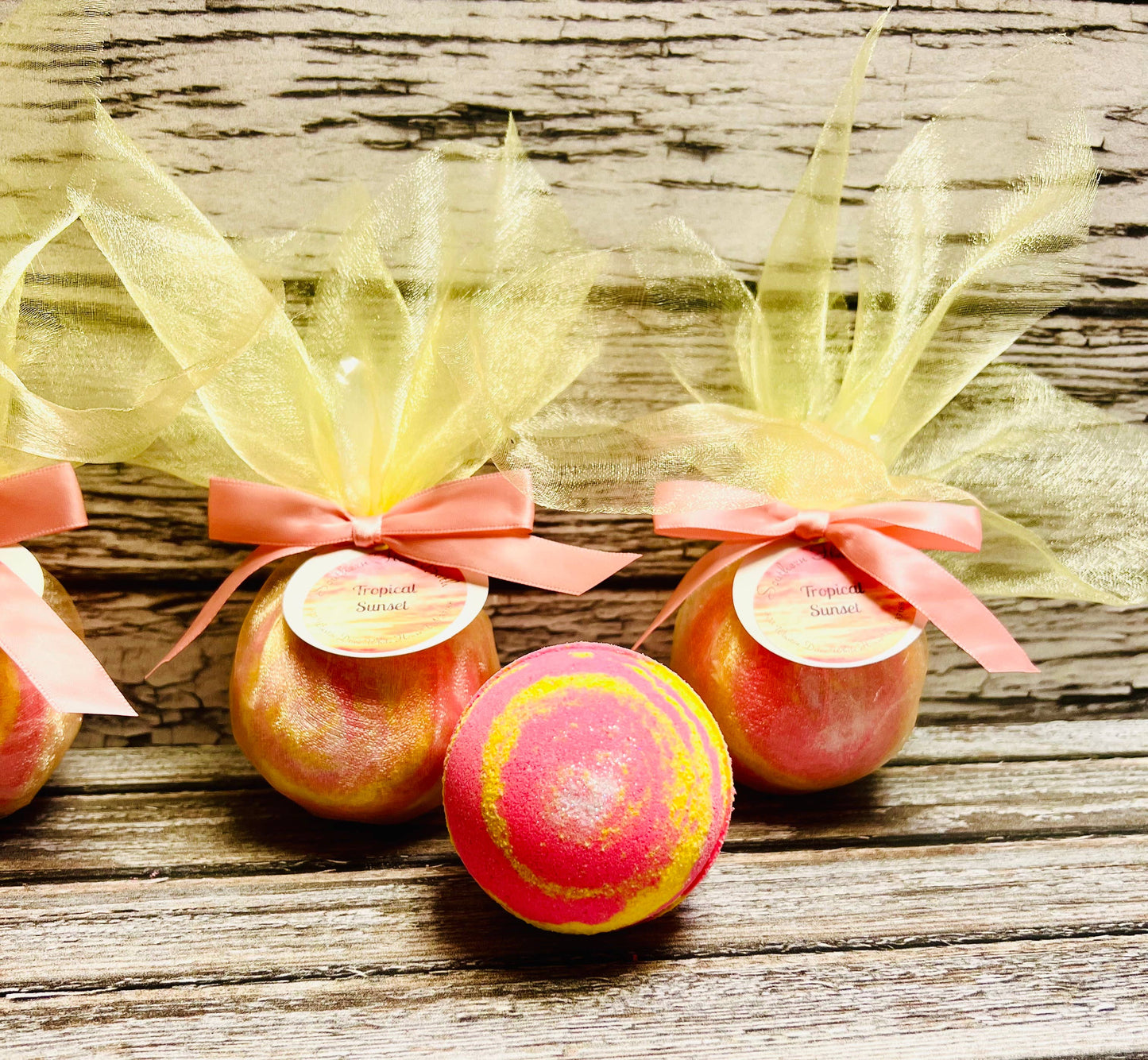 Tropical Sunset Bath Bomb 5.5oz
