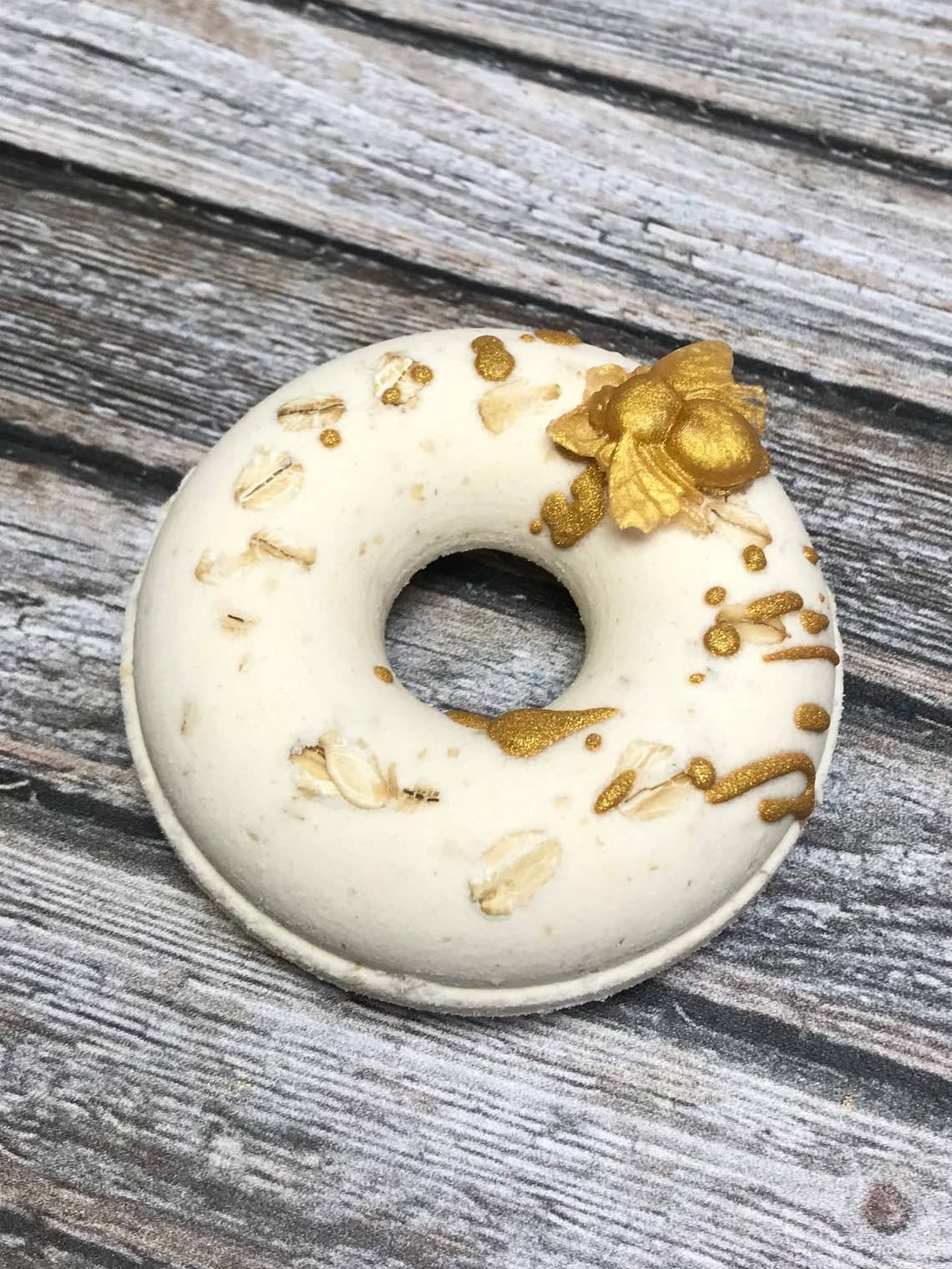 Caramel & Honey Oatmeal Donut Bath Bomb Gift Set (3-Piece)