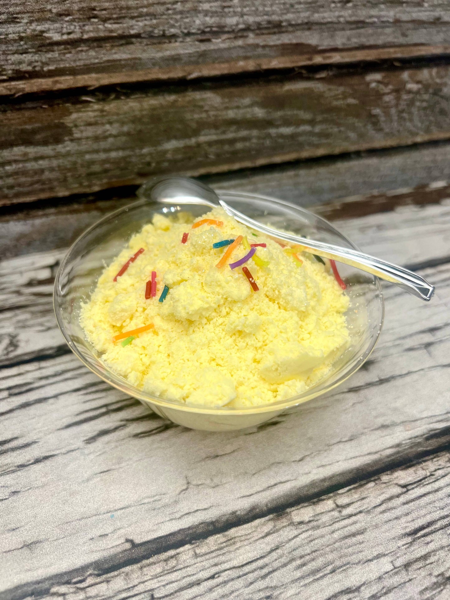 Snow Cream Bath Bomb