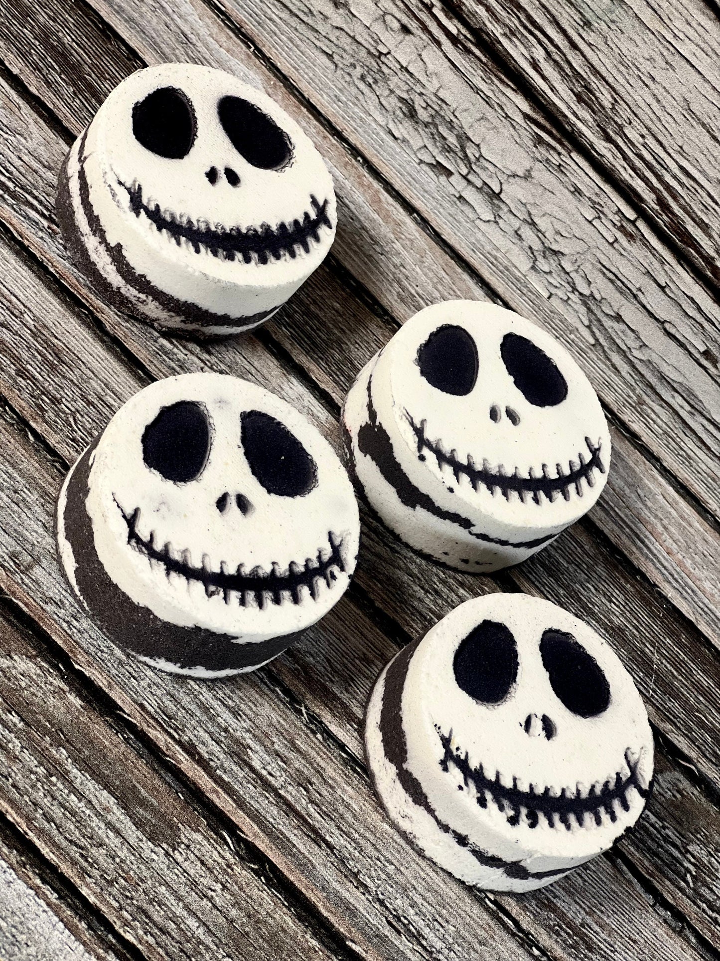 Christmas Skeleton Bath Bomb