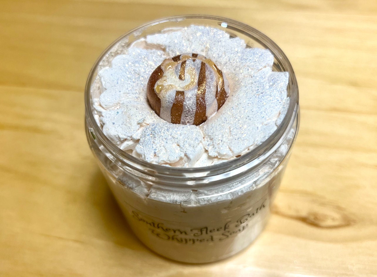 Cinnamon Bun Whipped Soap