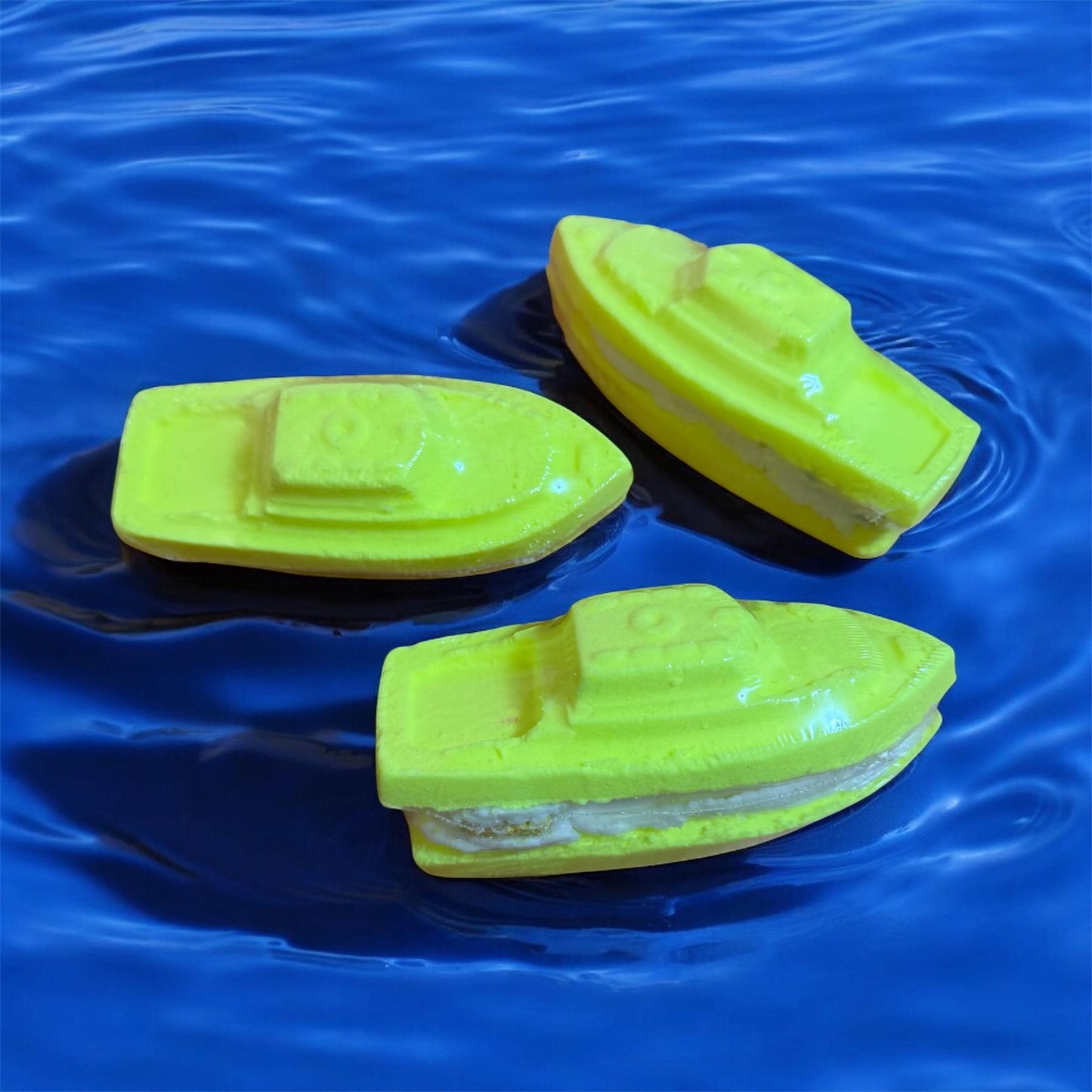 Banana Boat Bath Bomb with Bubble Frosting